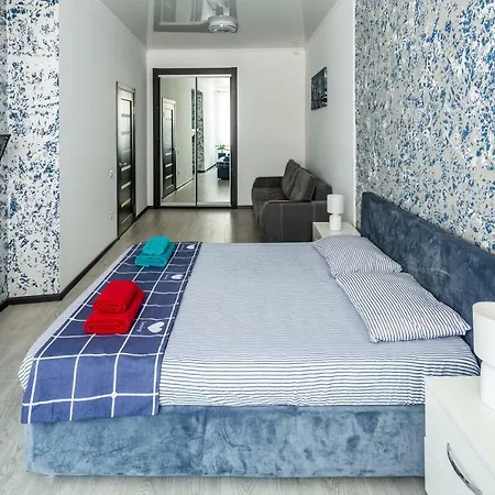 Leoapart Near Rynok Square With 2 Bedroom With Balcony Апартаменты *