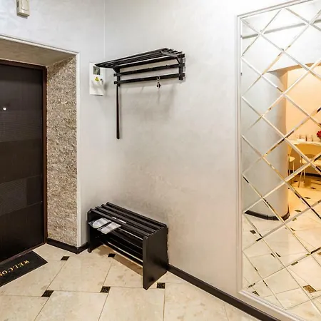 Апартаменты Leoapart Near Rynok Square With 2 Bedroom With Balcony Львов